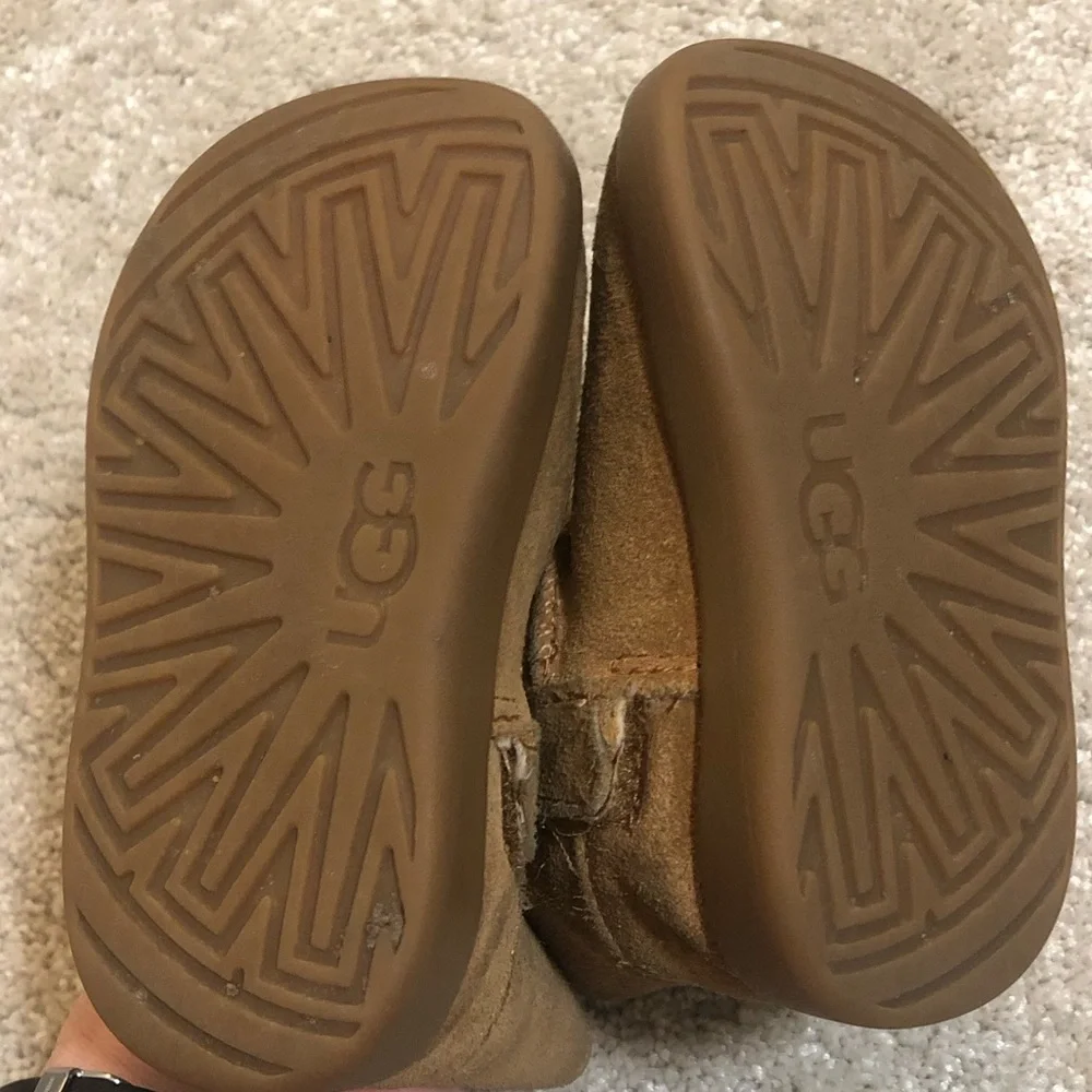 UGG australia toddler